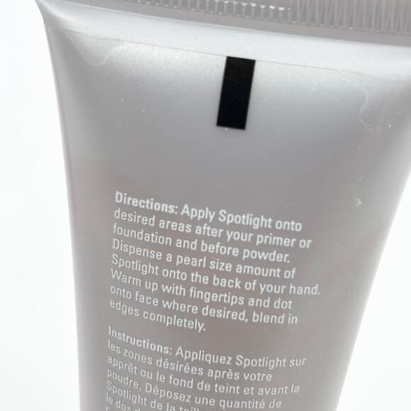 Serious Skincare Pretty Fast Spotlight Illuminating Skin Highlighting Serum 29ml - Picture 5 of 11